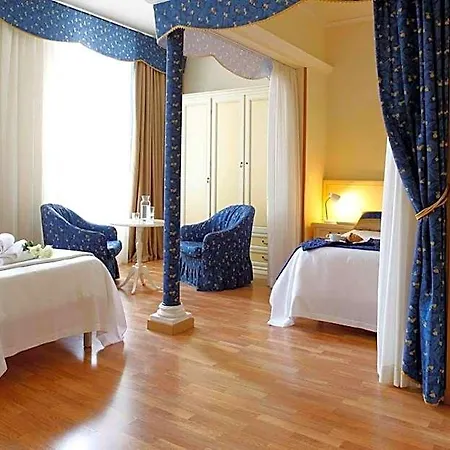 Liberty Aparthotel