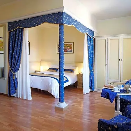 Liberty Aparthotel