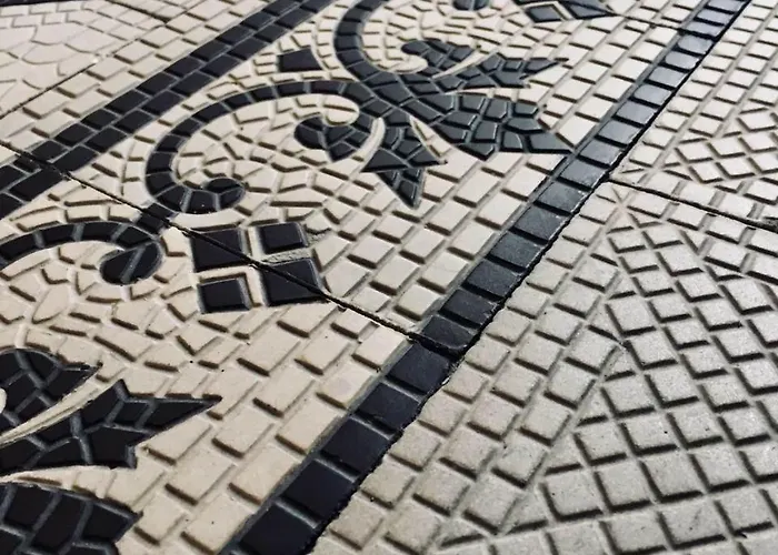 Liberty شقة فندقية 4*